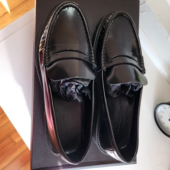 Massimo Dutti Leather Loafers with Track Sole - Picture 4 of 10